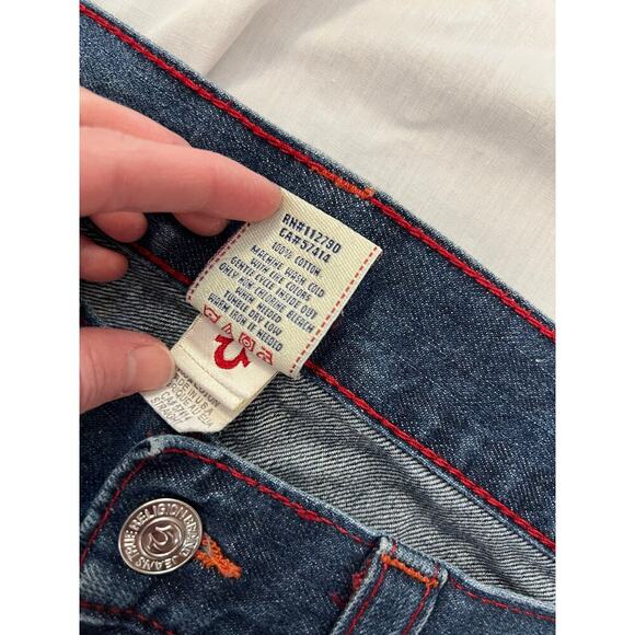 True Religion Blue Jeans Red Trim Straight Leg Sz 38 GS - Picture 3 of 7
